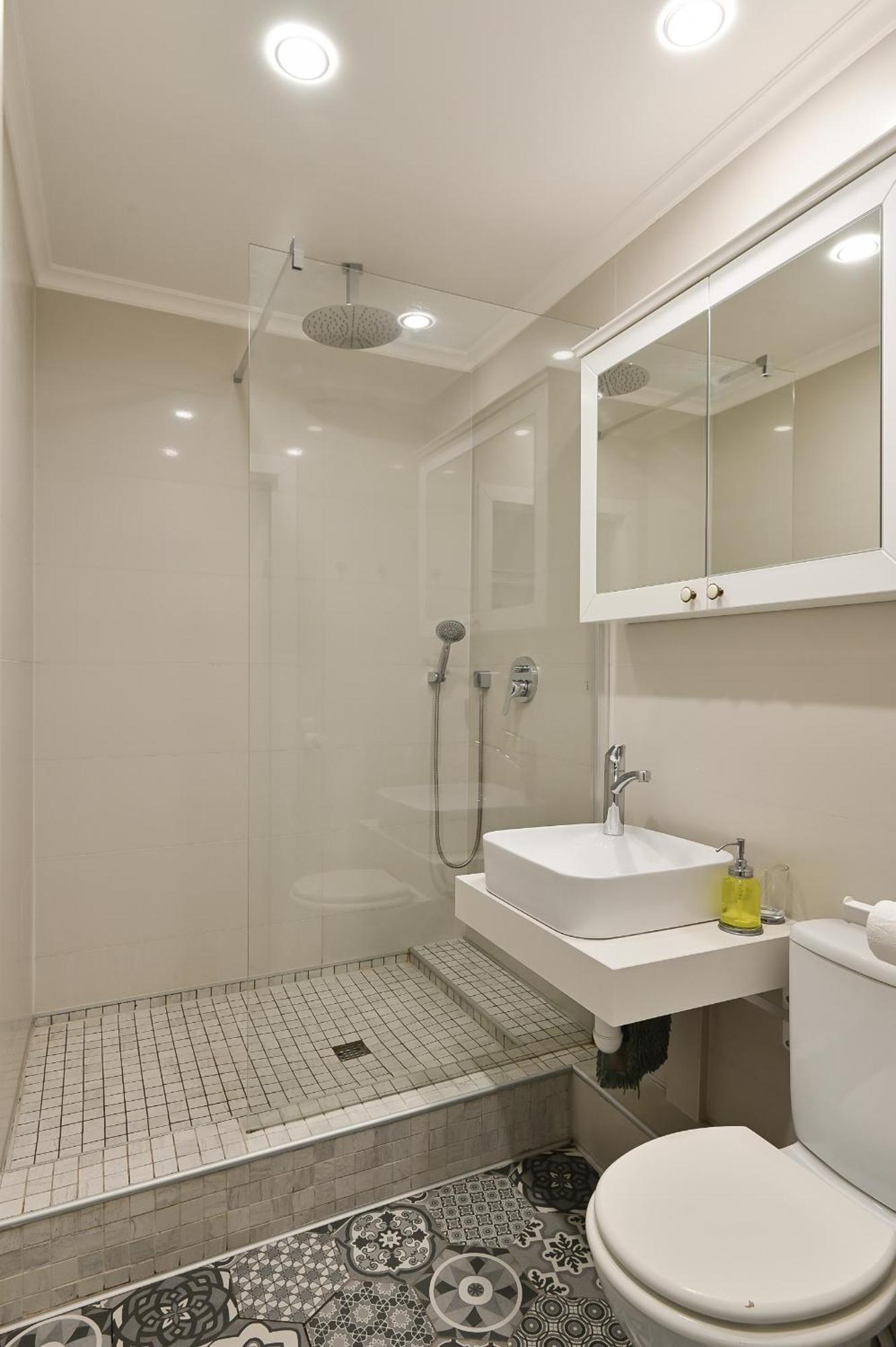 Quiet Loft With Free Parking 里加